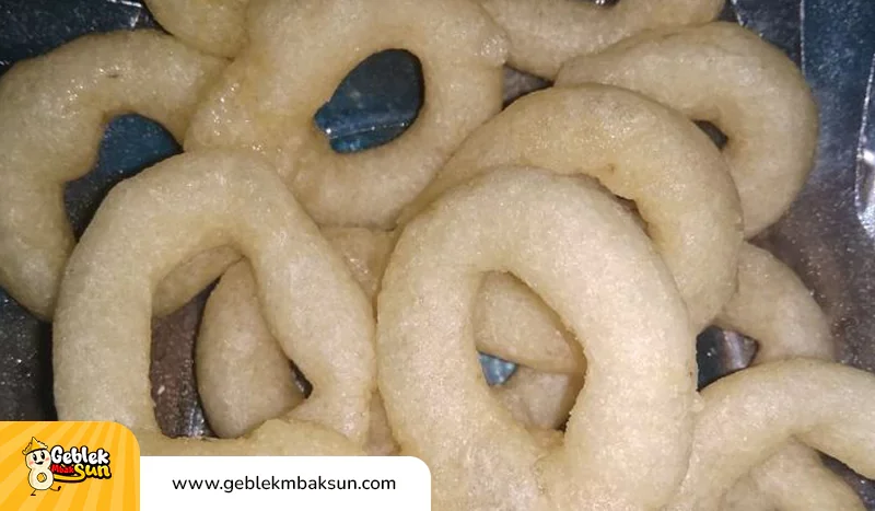 ternyata-ini-rahasia-geblek-lampung-camilan-singkong-yang-bikin-nagih-6889a3dbd94bf