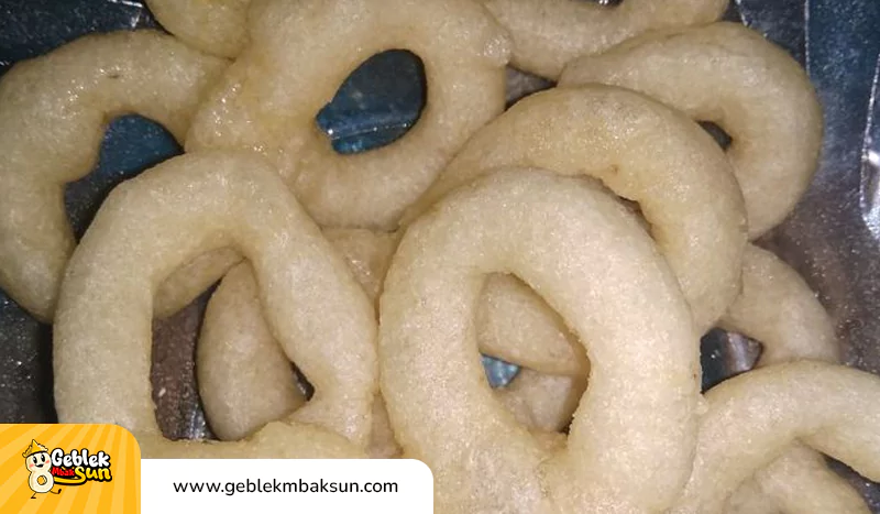 ternyata-ini-rahasia-geblek-lampung-camilan-singkong-yang-bikin-nagih-6889a3dbd94bf